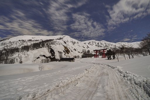 冬の湯殿山