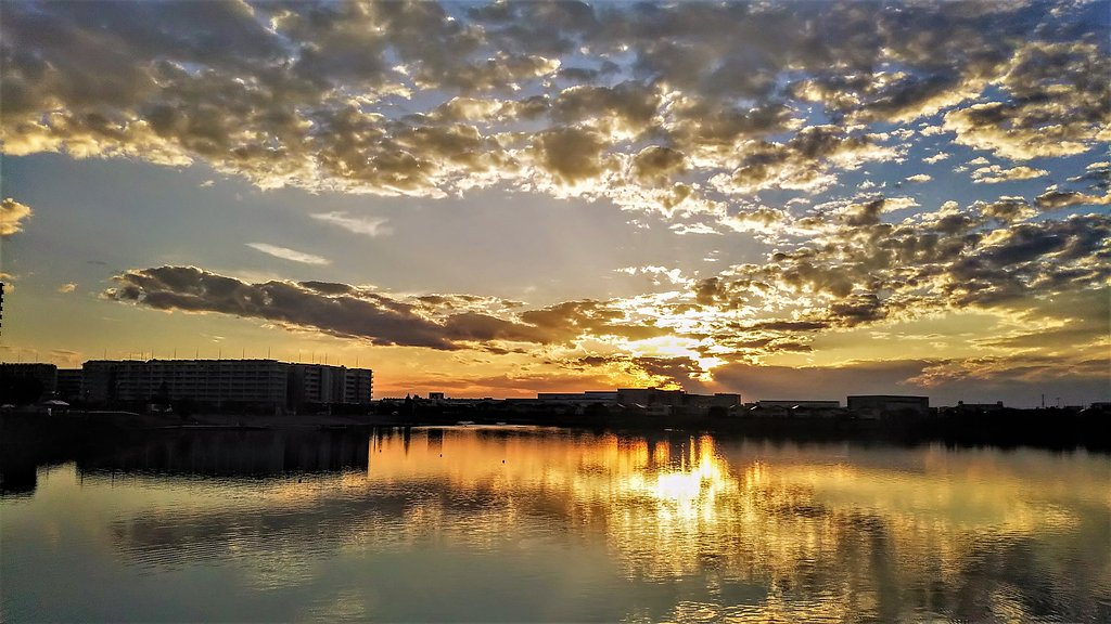 夕焼け小焼けスマホ