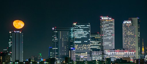 1月5日月出１３分後