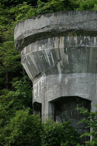 コンクリ廃墟