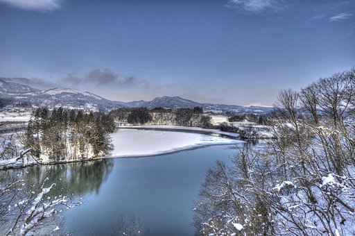 冬の最上川　３