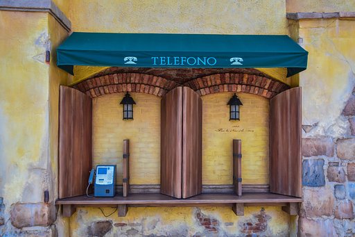 TELEFONO