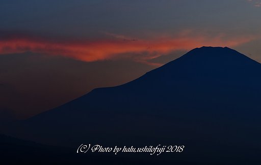 熱い赤雲