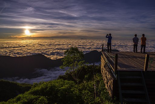 雲海の輝き