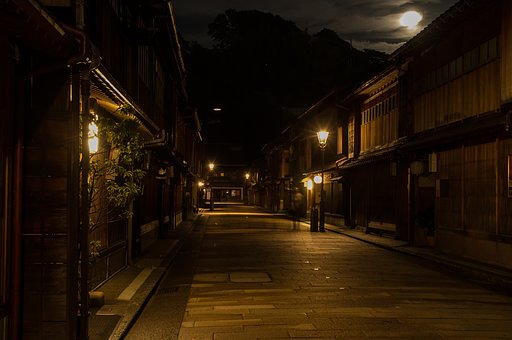 満月溶ける100万石