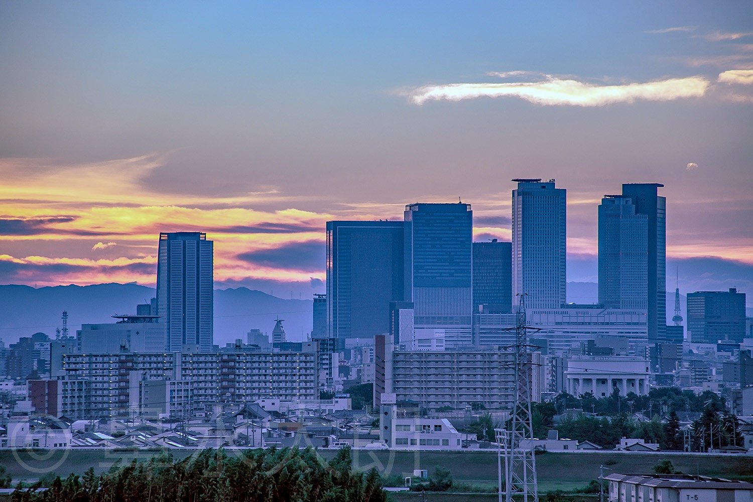今日の日の出前 