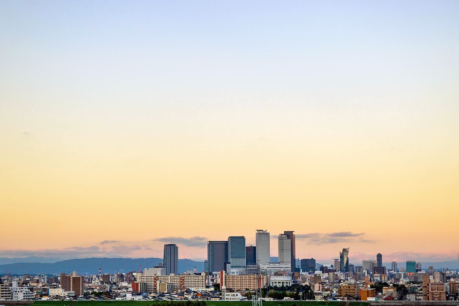 2018/09/03 夕景を見る名古屋駅ビル群