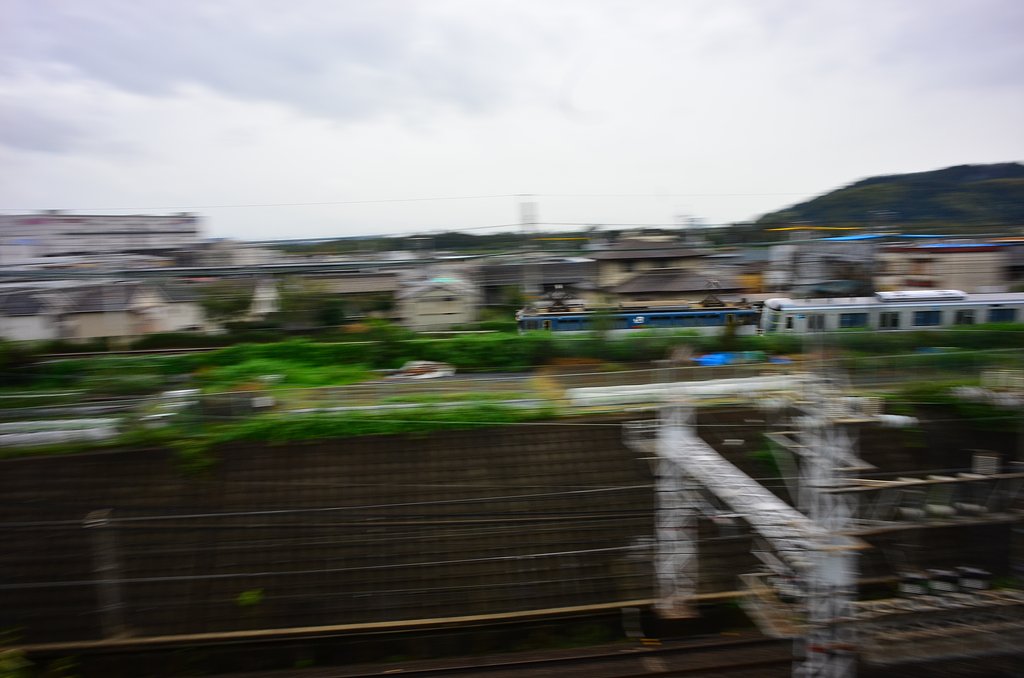 新型車両　撮りそこなった