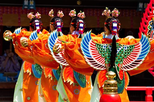 舞楽神事　二