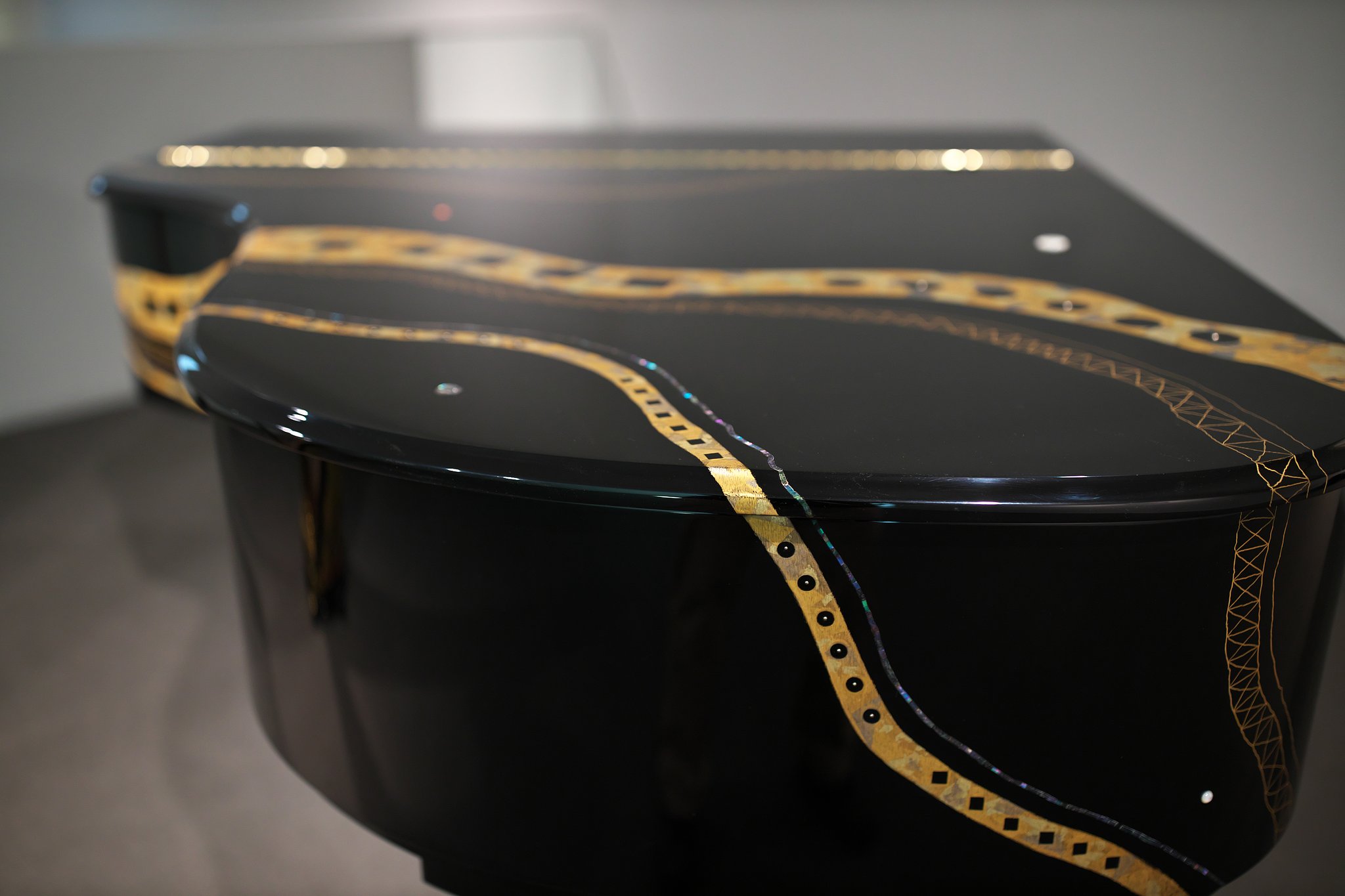 Grand piano