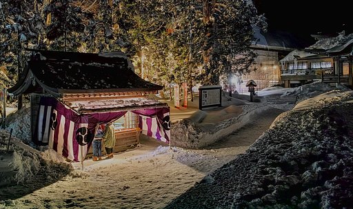 羽黒山の雪景色、私なりに明暗度を再調整