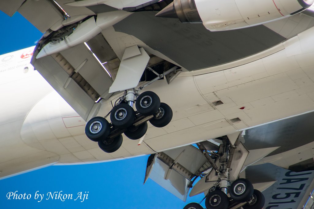 どか～んとB777