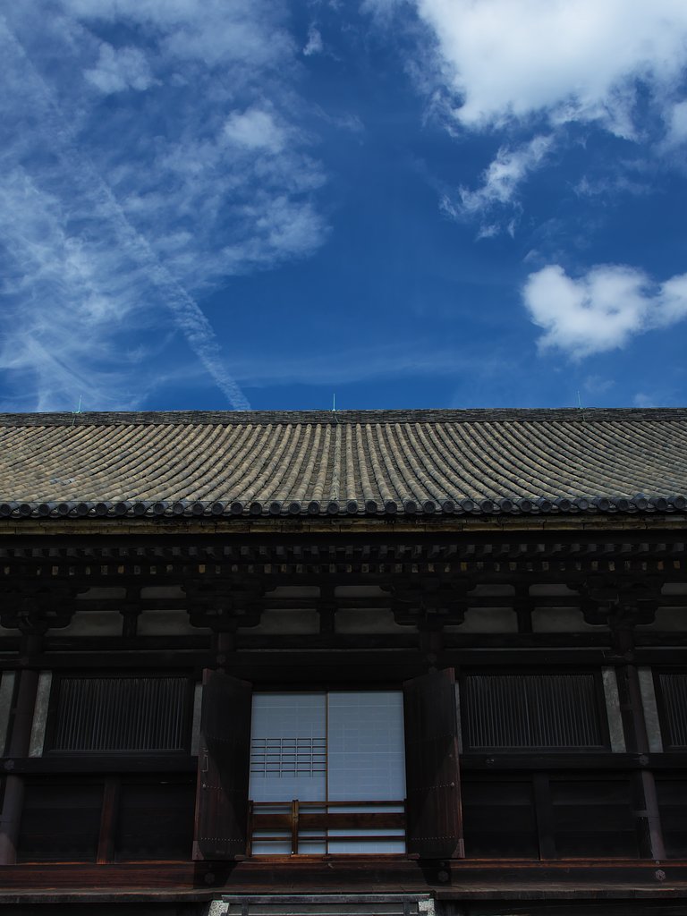 ED17mm F1.2 Pro