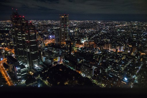 ISO25600 新宿夜景