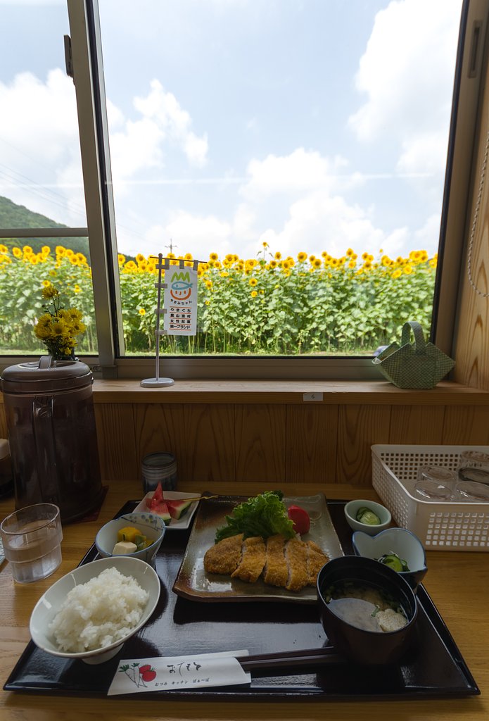 夏の食堂