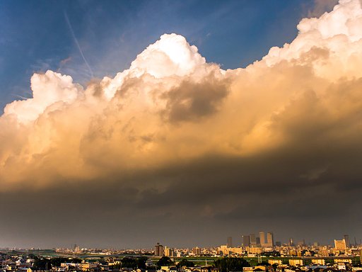 暑い雲
