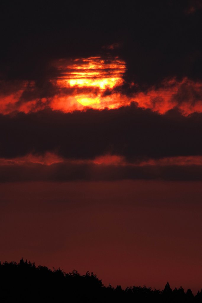 雲の中の朝日