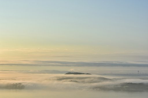 雲海　平野から湖へ