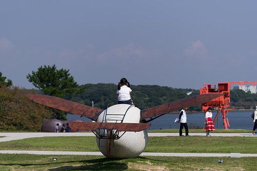 石の飛行機