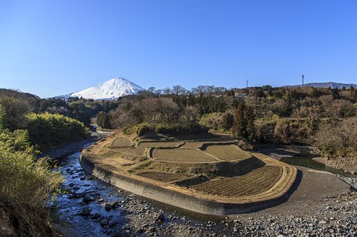 晴天の下古城２４ミリ