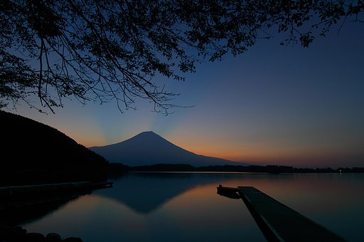 田貫湖の朝焼け