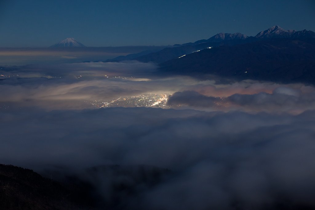 夜明けの雲海