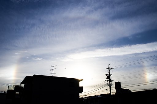 未来へのアーチ