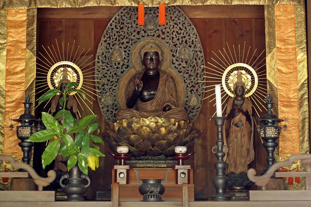 阿弥陀如来坐像