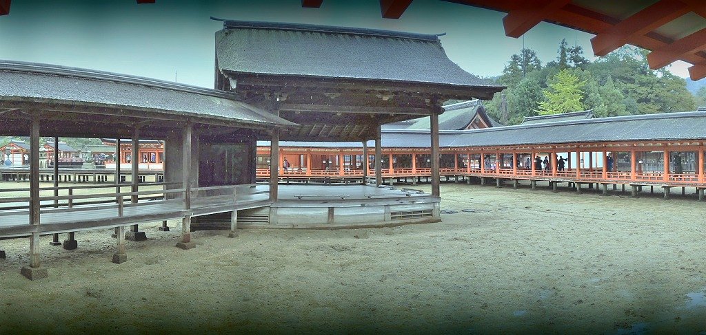 厳島神社