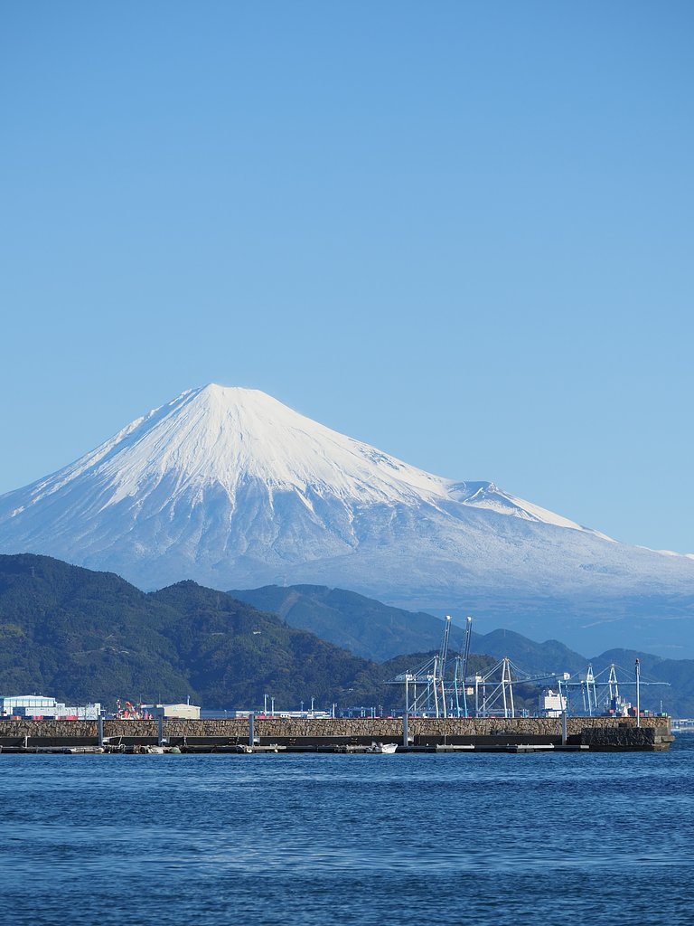 清水港より富士山～朝～
