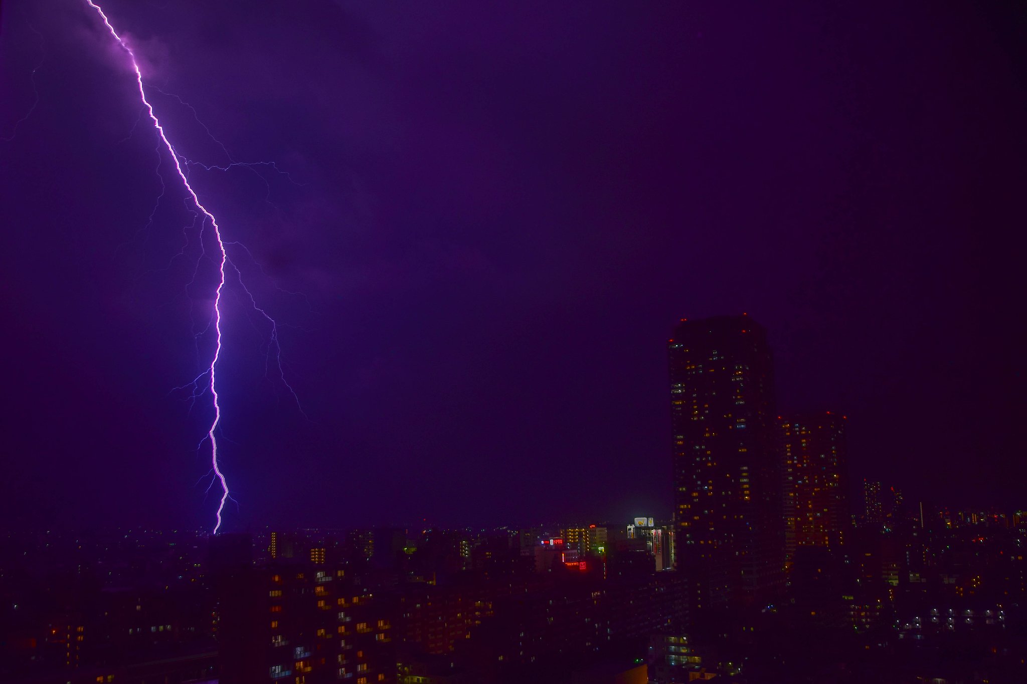  Lightning