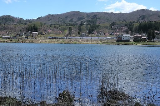 中綱湖 対岸から