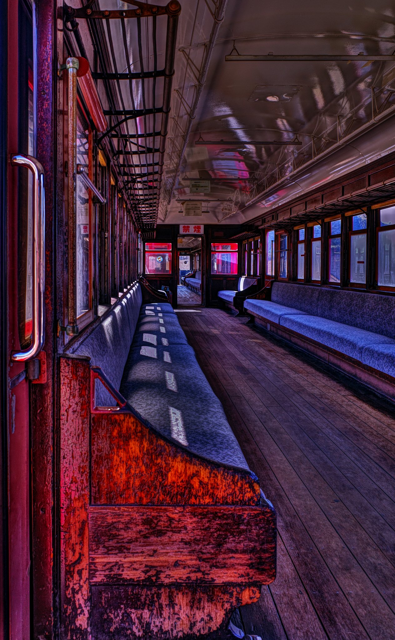 展示車両