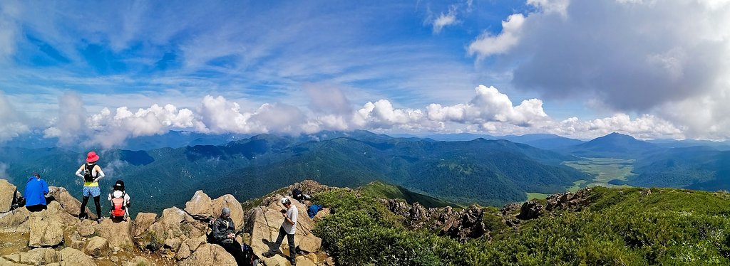 山頂の人々
