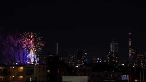 としまえん花火とスカイツリー