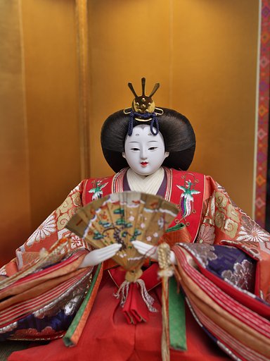 ひな人形