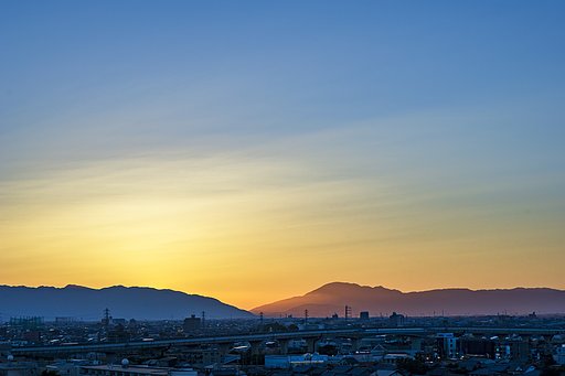 碧い山赤い山