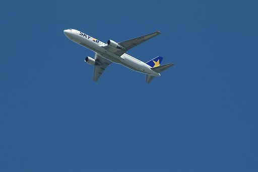 青空にスカイマーク