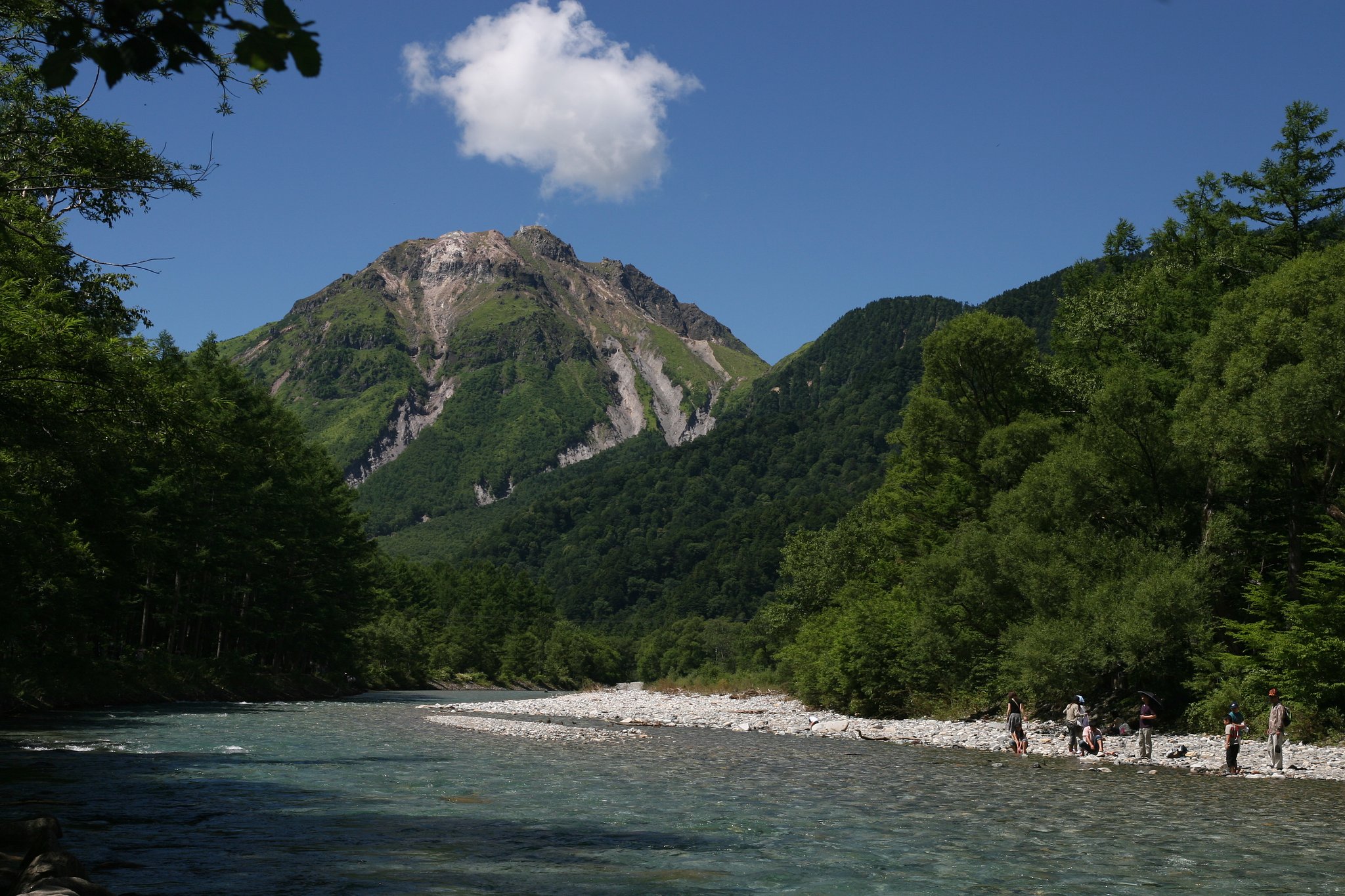 焼岳噴火？
