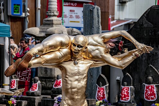 The 金粉！