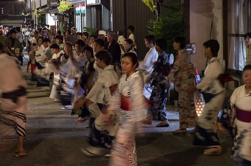 お盆始まる