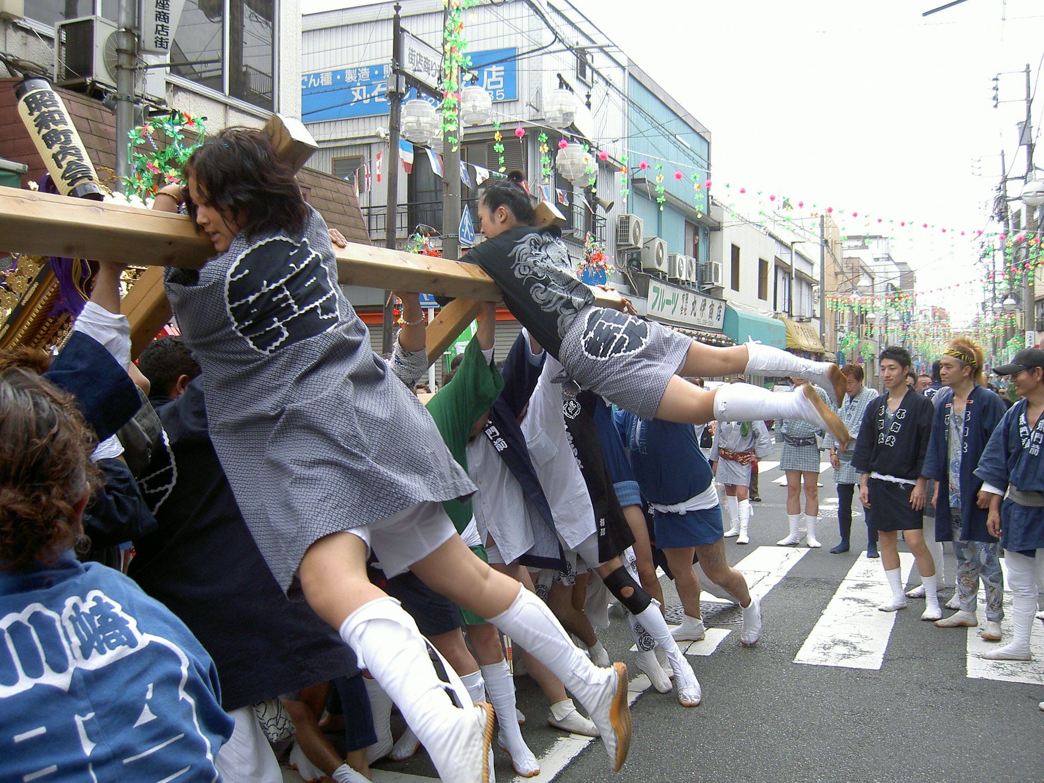 負けじとヨコタ