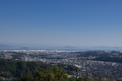 IWAKUNI