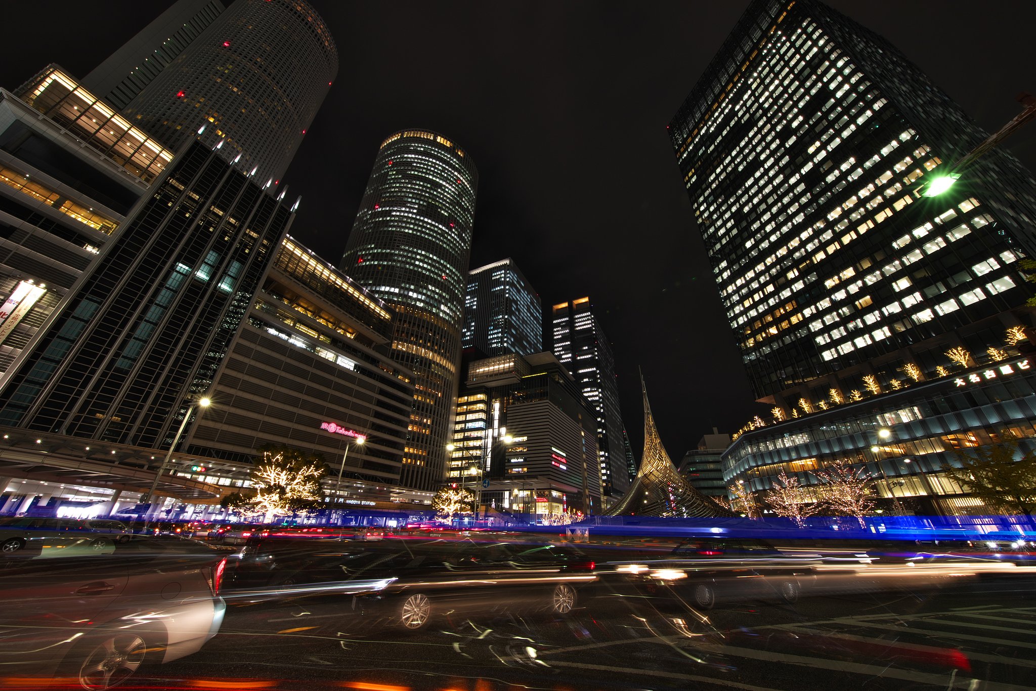 EF11-24mm F4L