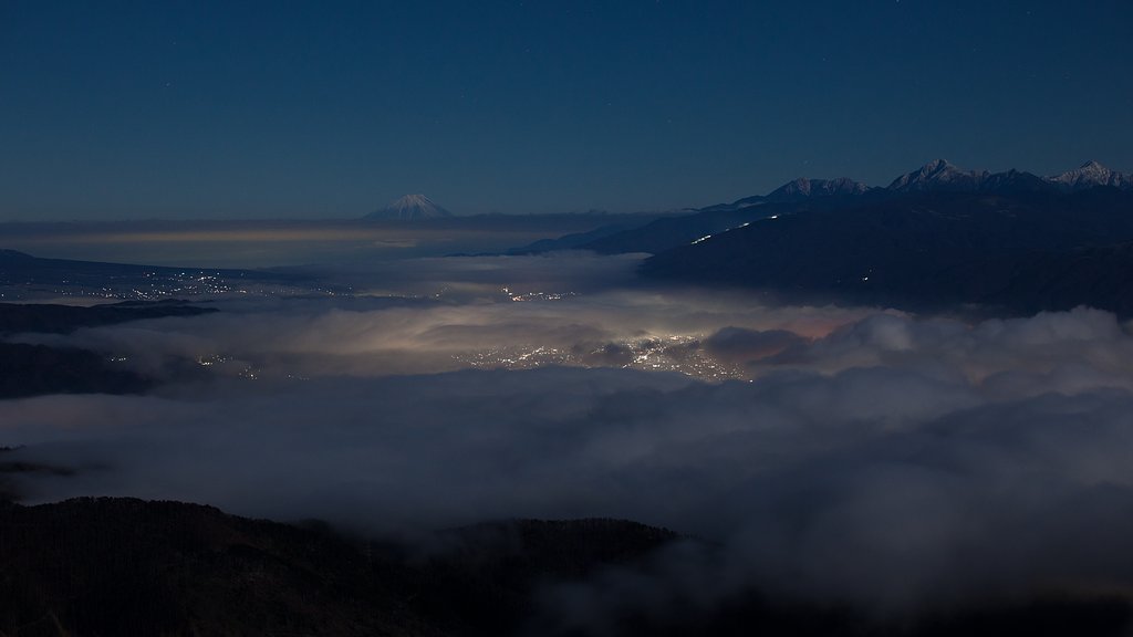 夜明け前
