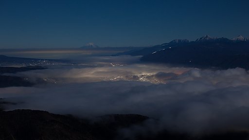 夜明け前