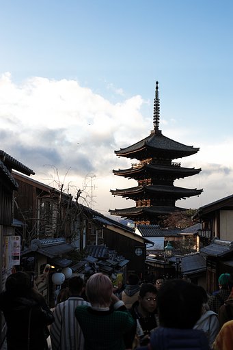 新春｢東山」風景
