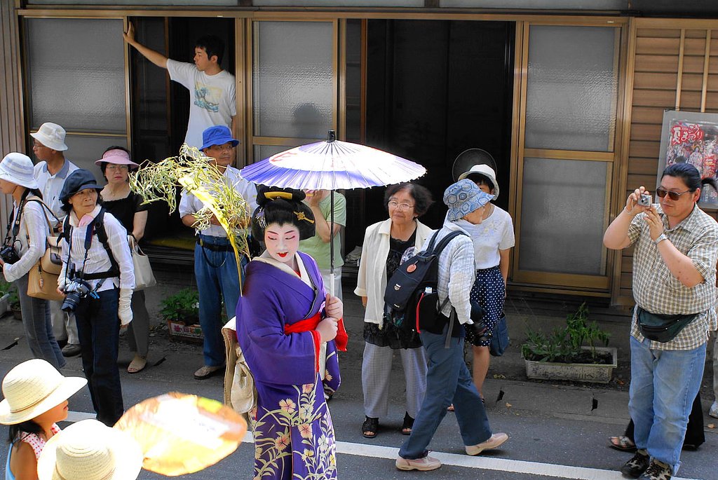 芸妓はん？