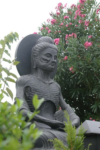 苦行仏