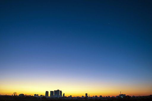 夜明け前